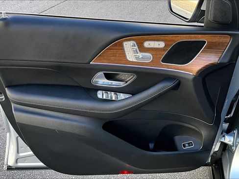 Used 2025 Mercedes-Benz GLE 350 4MATIC image 20