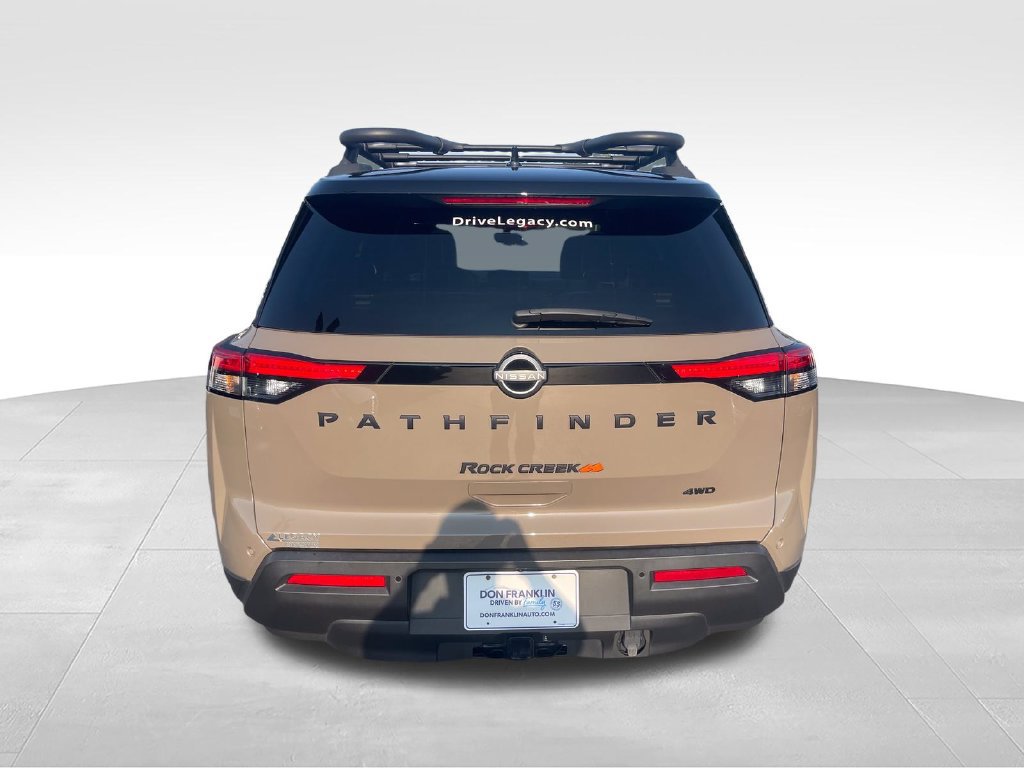 Used 2024 Nissan Pathfinder Rock Creek AWD/4WD image 4