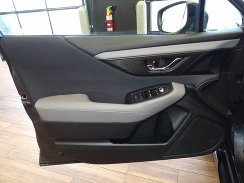 Used 2023 Subaru Outback Premium image 23