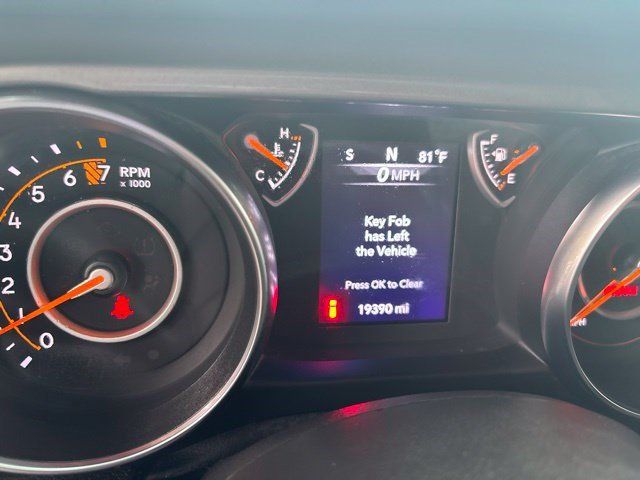Used 2022 Jeep Wrangler Sport AWD/4WD image 13