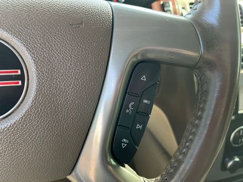 Used 2014 GMC Sierra 2500 SLT w/ SLT Convenience Package image 31