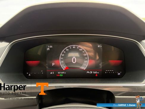 Used 2024 Volkswagen Tiguan SE R-Line image 15