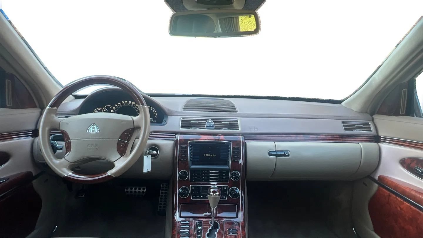 Used 2004 Maybach 57 RWD image 28