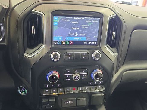 Used 2021 GMC Sierra 1500 Denali w/ Denali Ultimate Package AWD/4WD image 10