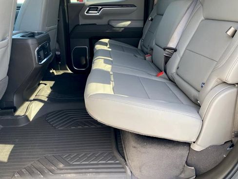 New 2026 Chevrolet Silverado 1500 LTZ w/ LTZ Premium Package AWD/4WD image 25