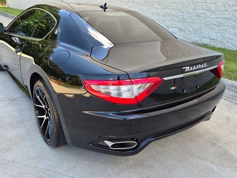 Used 2012 Maserati GranTurismo S RWD image 5