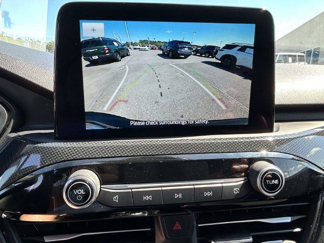 Used 2025 Ford Escape ST-Line Select AWD/4WD image 24