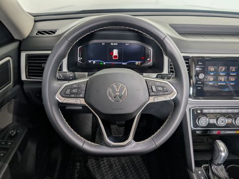 Used 2022 Volkswagen Atlas SE image 17