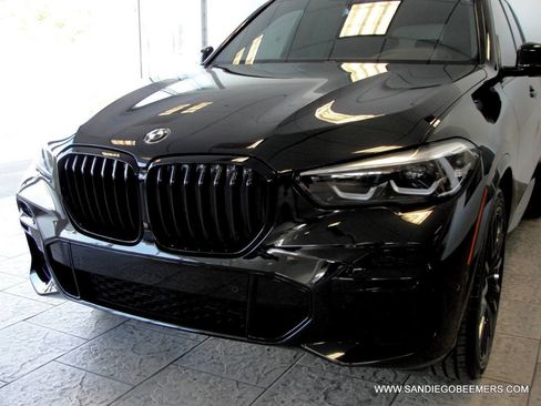 Used 2022 BMW X5 xDrive40i w/ M Sport Package AWD/4WD image 51