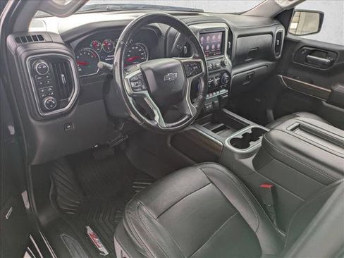 Used 2020 Chevrolet Silverado 1500 LT Trail Boss image 9