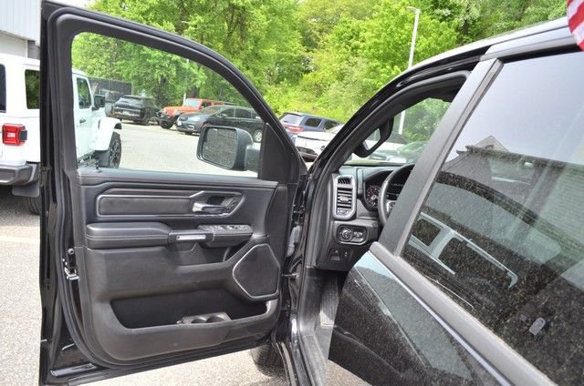 Used 2025 RAM 1500 Laramie AWD/4WD image 15