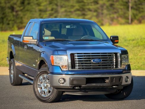 Used 2011 Ford F150 XLT w/ XLT Chrome Pkg AWD/4WD image 5