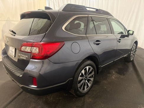 Used 2017 Subaru Outback 2.5i Limited image 10