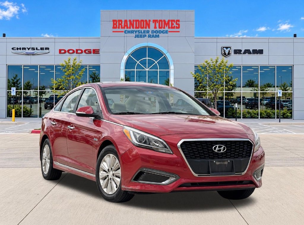 Used 2016 Hyundai Sonata SE FWD image 1