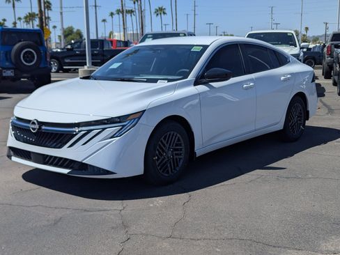 New 2026 Nissan Sentra SV w/ SV Convenience Package FWD image 5