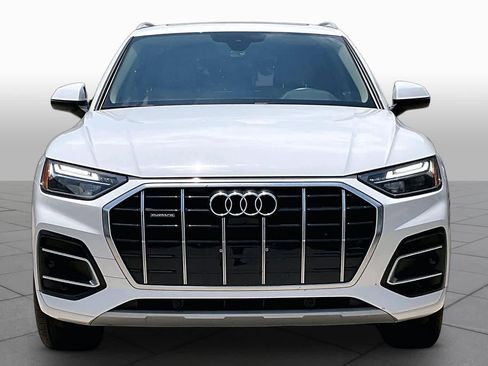 Used 2021 Audi Q5 2.0T Premium Plus w/ Premium Plus Package AWD/4WD image 4