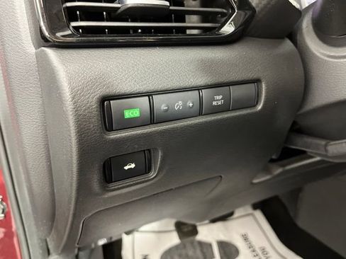 Used 2022 Nissan Sentra SV w/ Trunk Package FWD image 30