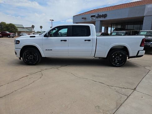 New 2026 RAM 1500 Big Horn AWD/4WD image 2