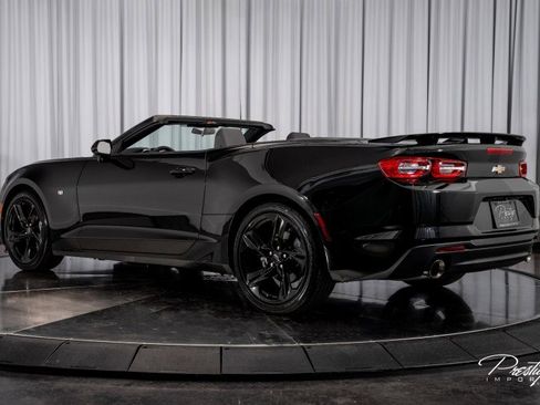 Used 2024 Chevrolet Camaro LT image 13