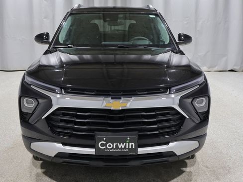 Used 2025 Chevrolet TrailBlazer LT AWD/4WD image 7