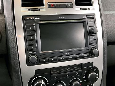 Used 2005 Chrysler 300 C w/ Navigation & Sound Group II RWD image 32