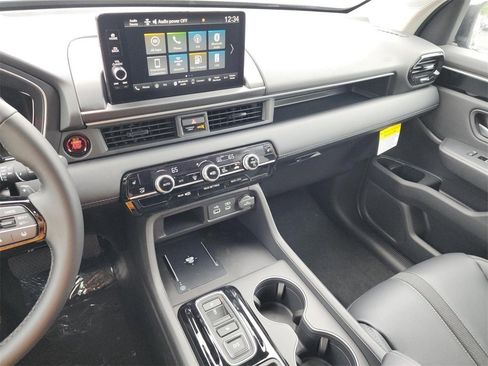 New 2025 Honda Pilot EX-L image 35