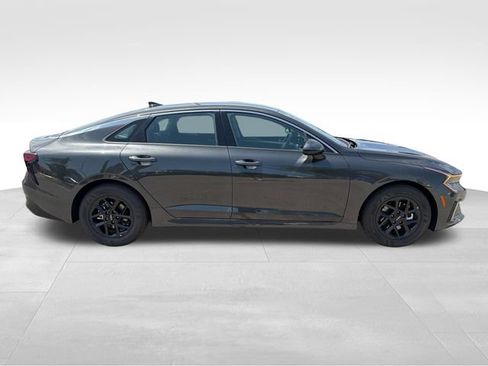 New 2026 Kia K5 LXS FWD image 8