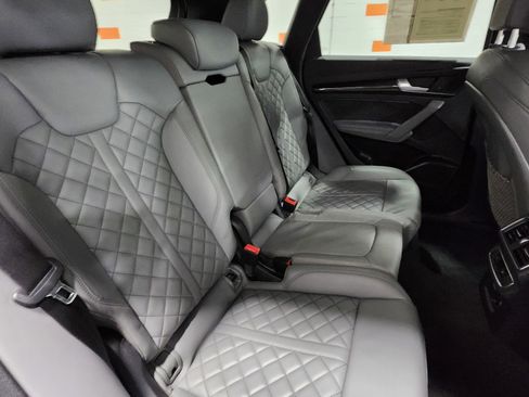 Used 2019 Audi SQ5 Premium Plus image 21