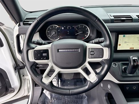 Used 2023 Land Rover Defender 110 S AWD/4WD image 11