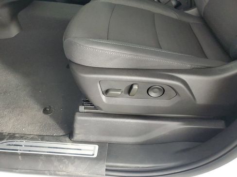 New 2025 Chevrolet Silverado 1500 LT image 23