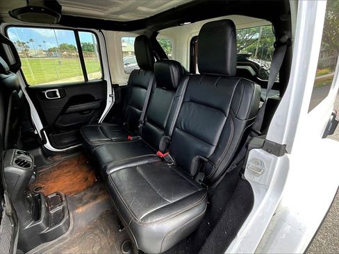 Used 2023 Jeep Wrangler Rubicon 392 w/ Trailer Tow Package image 28