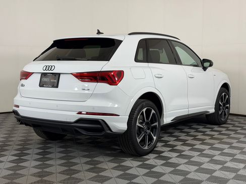 Certified 2025 Audi Q3 2.0T Premium Plus w/ Premium Plus Package AWD/4WD image 9