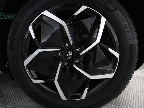 Used 2024 Hyundai Ioniq 5 Limited RWD image 9