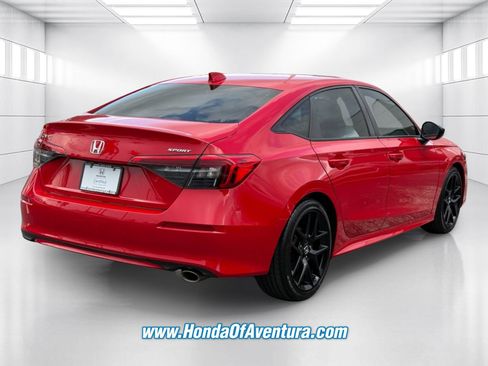 Certified 2024 Honda Civic Sport image 5