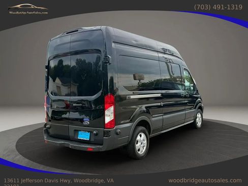Used 2018 Ford Transit 250 148 High Roof RWD image 4