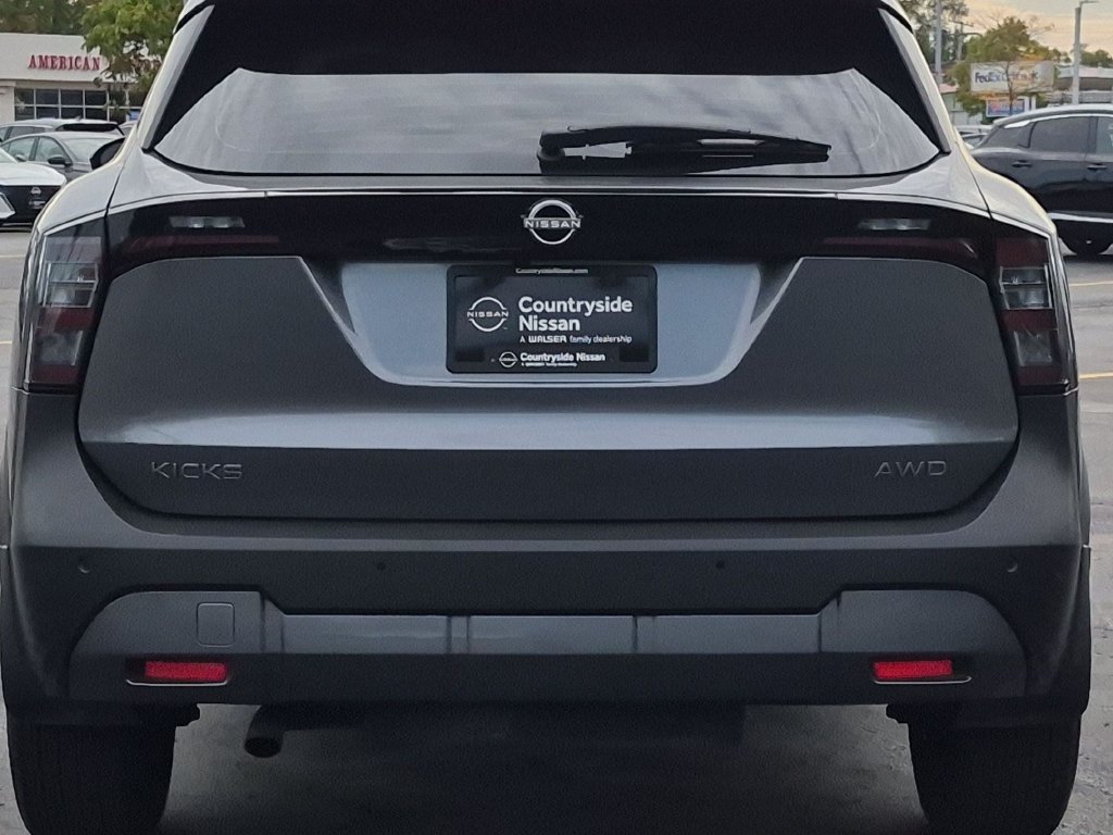 Used 2025 Nissan Kicks S AWD/4WD image 6
