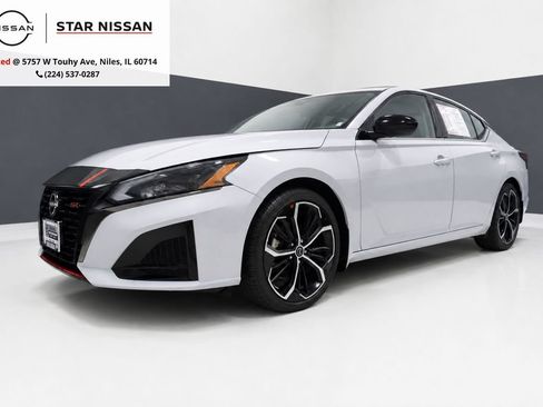 Certified 2024 Nissan Altima 2.5 SR FWD image 1