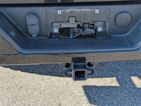 Used 2021 Chevrolet Silverado 1500 LT Trail Boss w/ Convenience Package II image 30