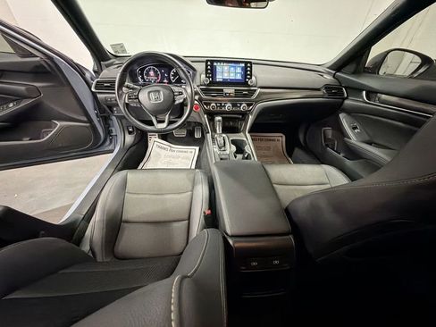 Used 2022 Honda Accord Sport image 19
