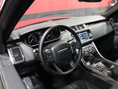 Used 2017 Land Rover Range Rover Sport SE image 36