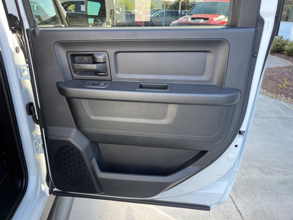 New 2027 RAM 3500 Tradesman AWD/4WD image 25
