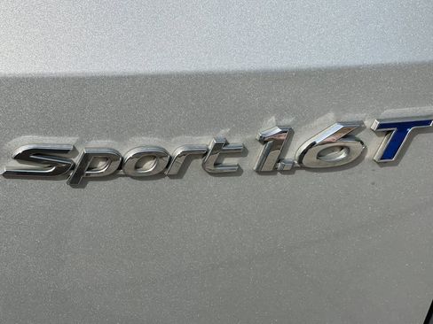 Used 2017 Hyundai Tucson Sport FWD image 17