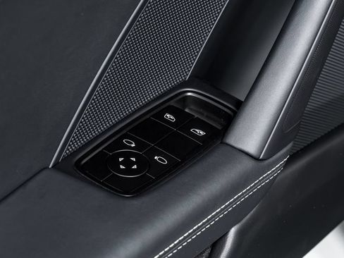 Used 2026 Porsche 911 GT3 RWD image 10
