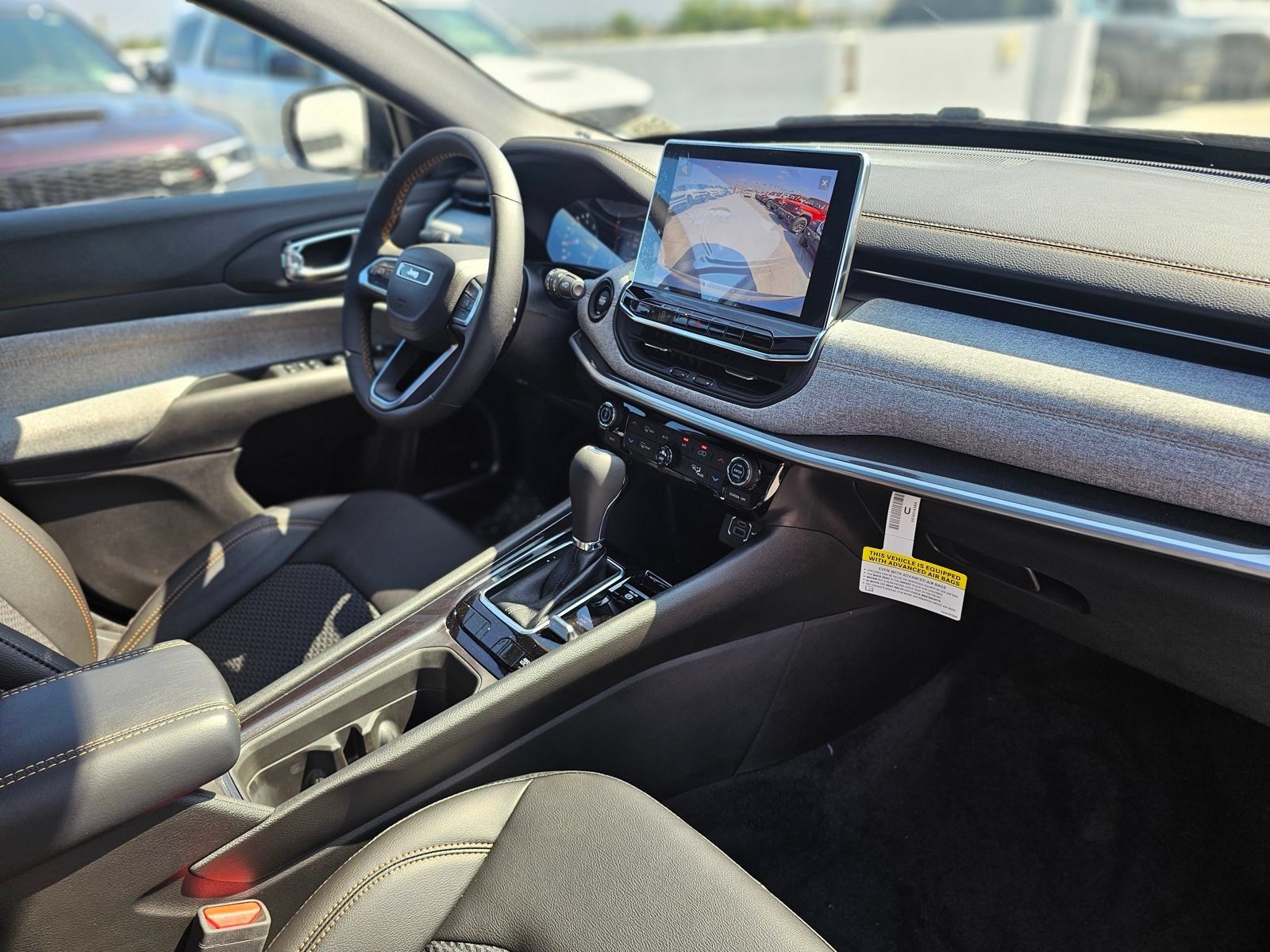 New 2026 Jeep Compass Latitude AWD/4WD image 28