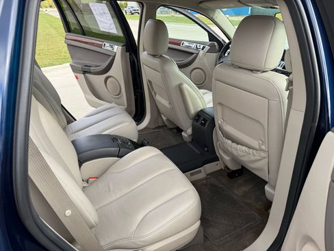 Used 2004 Chrysler Pacifica 2WD image 22