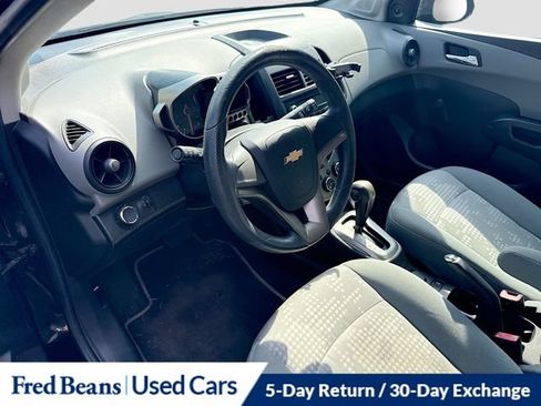 Used 2012 Chevrolet Sonic LS FWD image 7