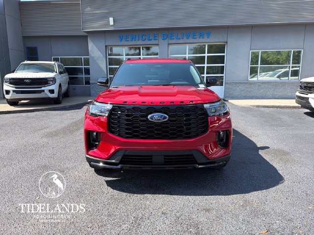 New 2026 Ford Explorer ST-Line w/ ST-Line Street Pack RWD image 2