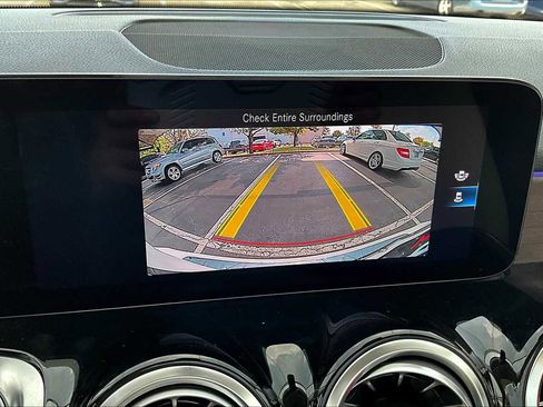 Certified 2023 Mercedes-Benz GLB 250 w/ Premium Package image 25