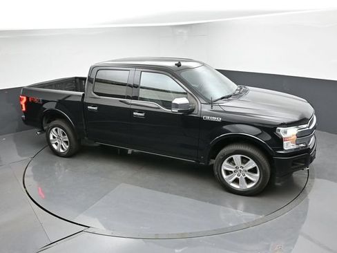 Used 2018 Ford F150 Platinum w/ Equipment Group 701A Luxury AWD/4WD image 39