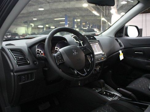 New 2026 Mitsubishi Outlander Sport LE AWD/4WD image 5